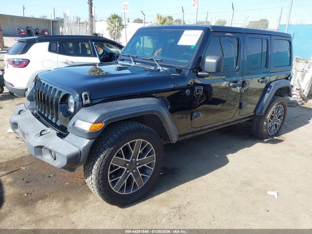 1C4HJXDGXNW133367 Jeep Wrangler Unlimited Sport S 4x4