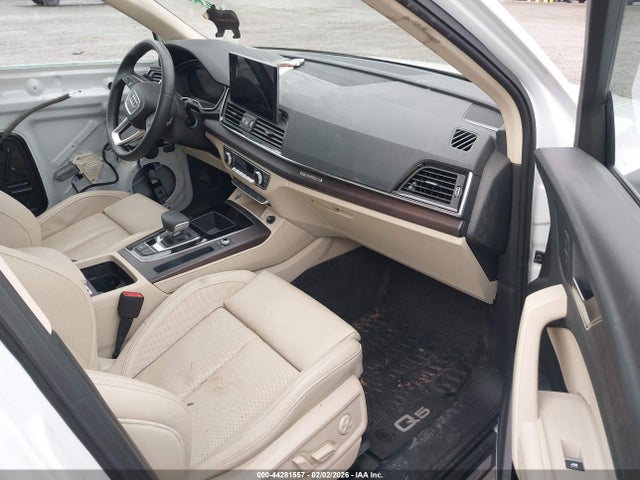 2021 AUDI Q5 WA1E2AFY5M2105673 Photo 4
