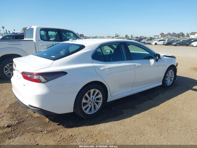 4T1C11AK1PU764597 Toyota CAMRY LE