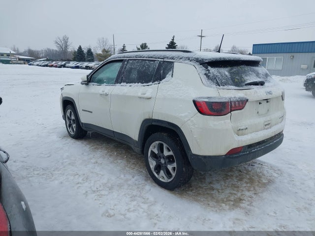 2019 JEEP COMPASS 3C4NJDCB0KT666577 Photo 2