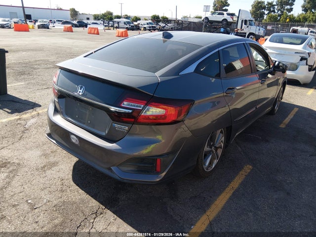 2018 HONDA CLARITY PLUG-IN HYBRID JHMZC5F35JC003133 Photo 3