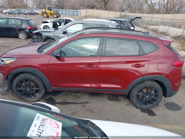KM8J3CAL0KU939145 Hyundai Tucson Night