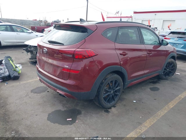 KM8J3CAL0KU939145 Hyundai Tucson Night