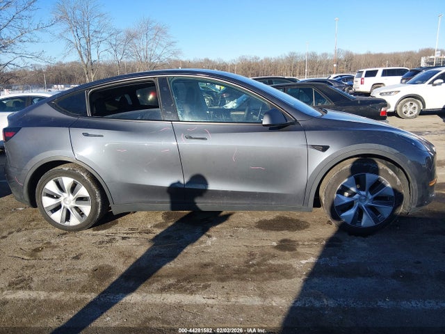 7SAYGDED8PF922533 Tesla Model Y Rwd