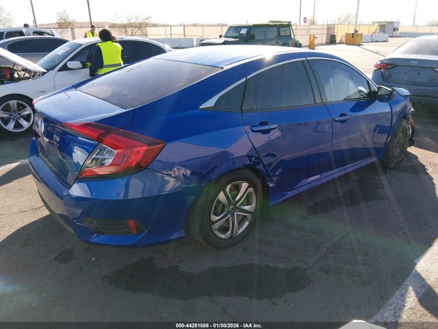 2HGFC2F59JH532426 Honda Civic Lx