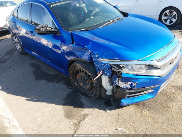 2HGFC2F59JH532426 Honda Civic Lx