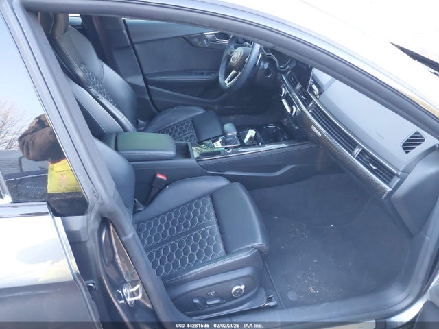 2023 AUDI RS 5 SPORTBACK WUAAWCF51PA900985 Photo 4