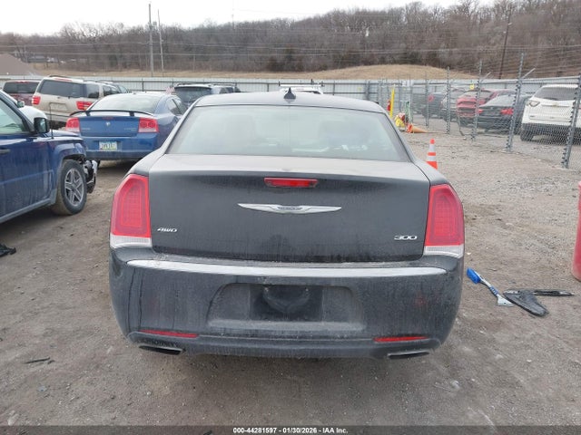 Aukcja sprzedaży 2016 Chrysler 300 Limited, vin: 2C3CCARG3GH192860, numer aukcji: 44281597