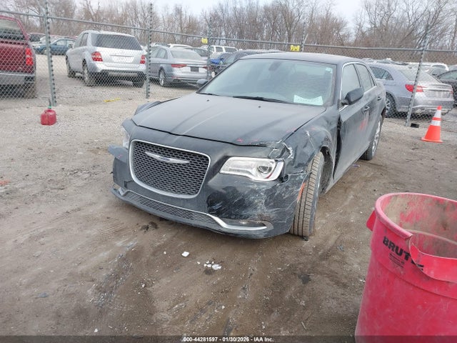 Aukcja sprzedaży 2016 Chrysler 300 Limited, vin: 2C3CCARG3GH192860, numer aukcji: 44281597