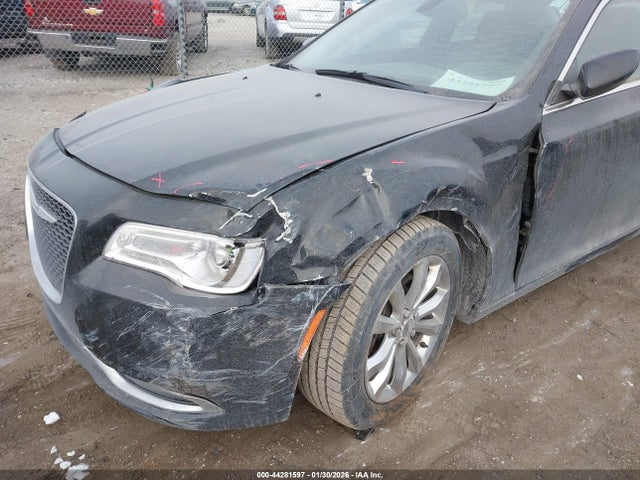 Aukcja sprzedaży 2016 Chrysler 300 Limited, vin: 2C3CCARG3GH192860, numer aukcji: 44281597