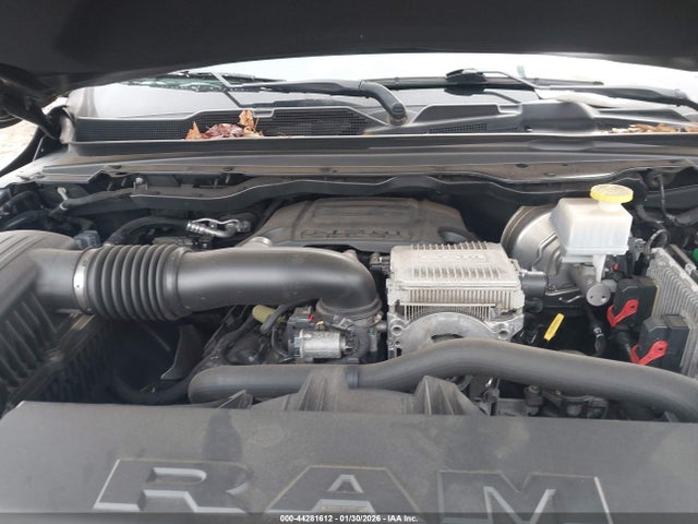 44281612 :رقم المزاد ، 1C6SRFKT6KN765865 vin ، 2019 Ram 1500 مزاد بيع