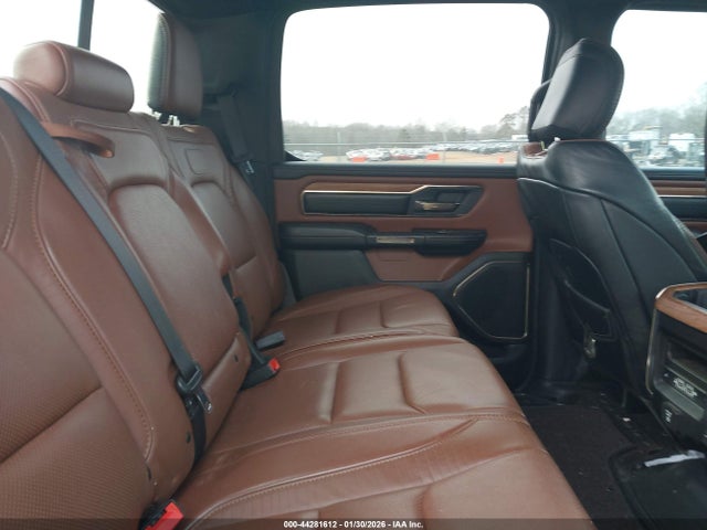 44281612 :رقم المزاد ، 1C6SRFKT6KN765865 vin ، 2019 Ram 1500 مزاد بيع