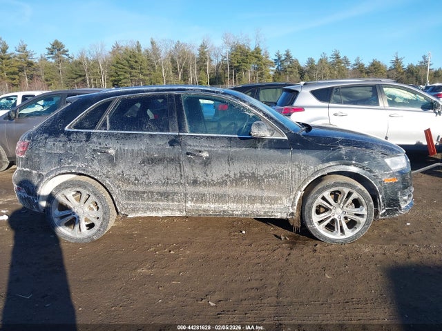 WA1GFCFS2FR008560 Audi Q3 2.0t Premium Plus