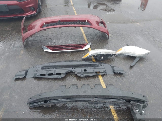 5TDKK3DC1GS755092 Toyota Sienna Le 8 Passenger