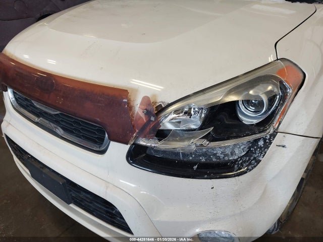2012 KIA SOUL KNDJT2A60C7460250 Photo 5