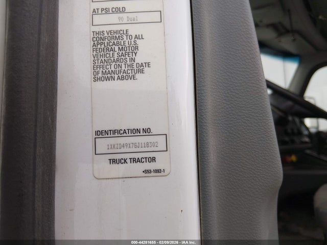 2016 KENWORTH CONSTRUCTION 1XKZD49X7GJ118302 Photo 8