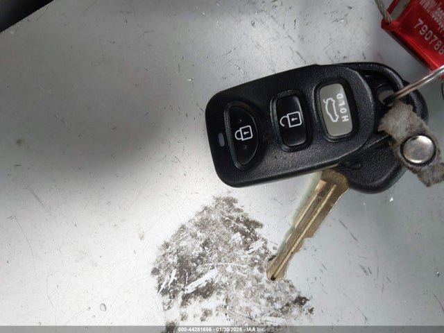 5NPD84LF3HH173141 Hyundai ELANTRA SE