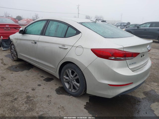 5NPD84LF3HH173141 Hyundai ELANTRA SE