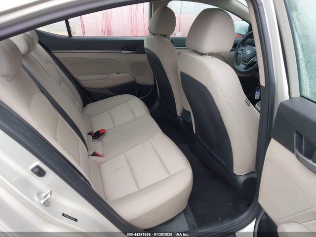 5NPD84LF3HH173141 Hyundai ELANTRA SE