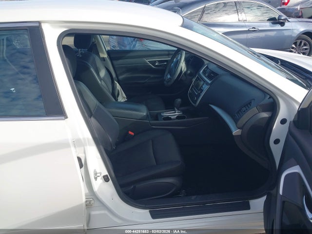 1N4AL3AP8HC113378 Nissan Altima 2.5 Sr