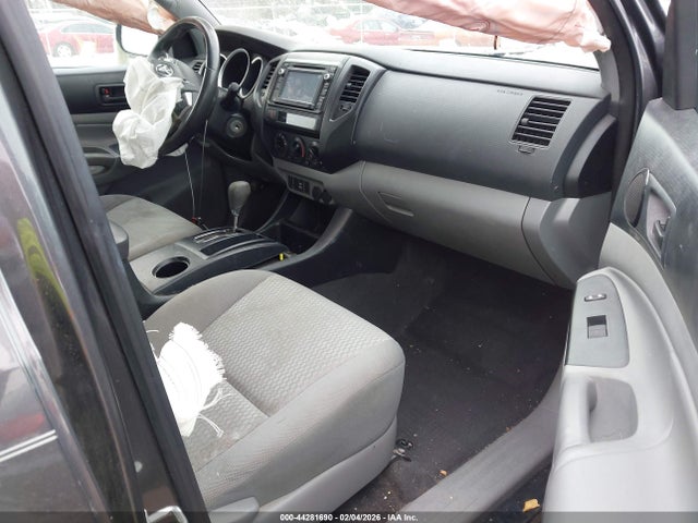 Toyota Tacoma Prerunner 2015 5TFJX4GN8FX049567 Image 5