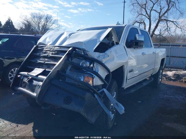 2016 Chevrolet Silverado 2500hd High Country მანქანა იყიდება აუქციონზე, vin: 1GC1KXE86GF218683, აუქციონის ნომერი: 44281739