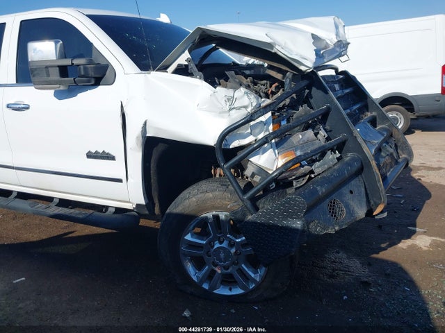 2016 Chevrolet Silverado 2500hd High Country მანქანა იყიდება აუქციონზე, vin: 1GC1KXE86GF218683, აუქციონის ნომერი: 44281739