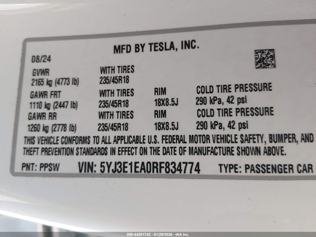 2024 TESLA MODEL 3 5YJ3E1EA0RF834774 Photo 8