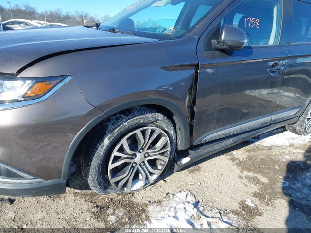 2018 MITSUBISHI OUTLANDER JA4AZ3A32JZ011707 Photo 5