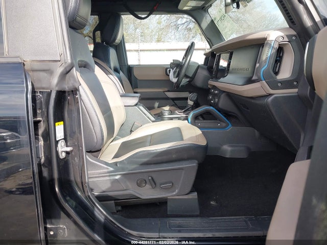 2022 FORD BRONCO 1FMEE5DP9NLB53036 Photo 4