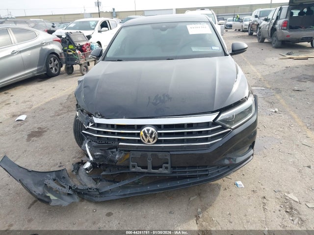 2020 Volkswagen Jetta 1.4t Sel Premium მანქანა იყიდება აუქციონზე, vin: 3VWGB7BU6LM005882, აუქციონის ნომერი: 44281781