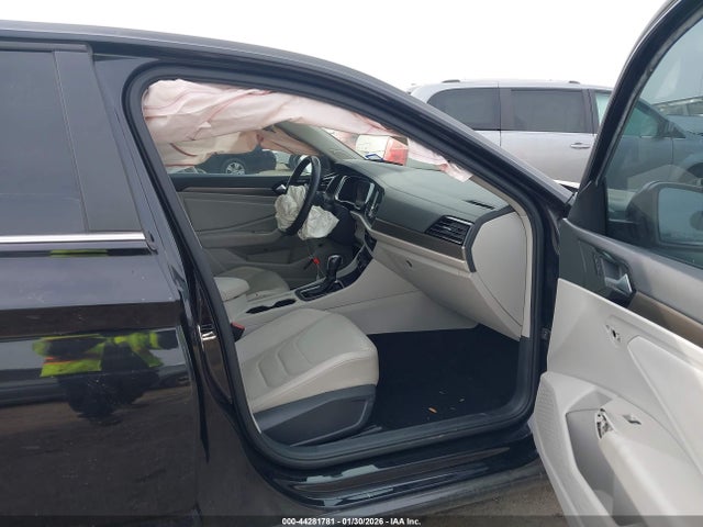2020 Volkswagen Jetta 1.4t Sel Premium მანქანა იყიდება აუქციონზე, vin: 3VWGB7BU6LM005882, აუქციონის ნომერი: 44281781