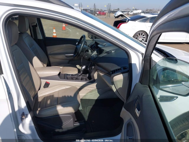 1FMCU9HDXKUB82536 Ford ESCAPE SEL