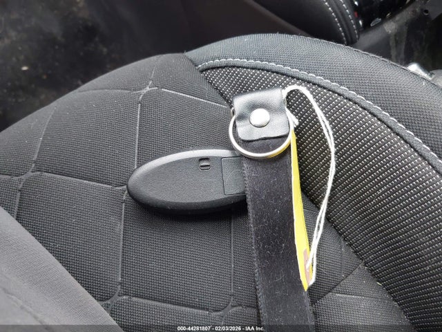 3N1CP5CU1JL517903 Nissan KICKS SV