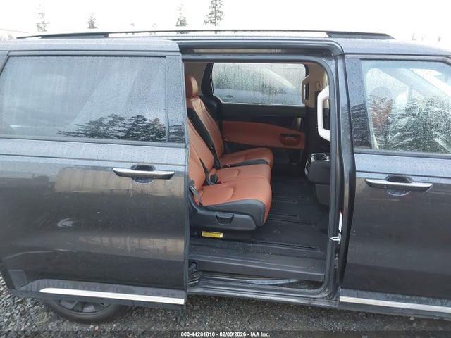 KNDNE5H30P6267343 KIA Carnival Mpv Sx Prestige