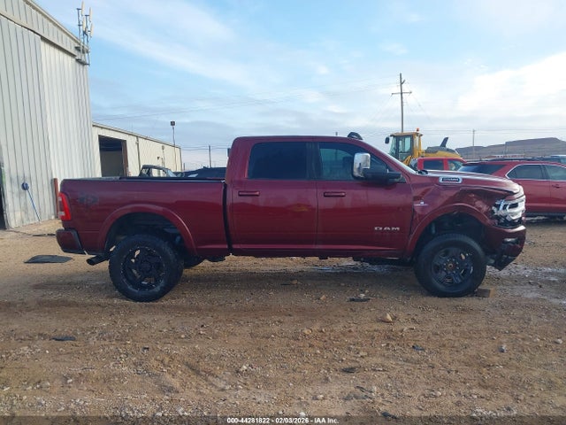 3C6UR5FLXMG641638 RAM 2500 Laramie 4x4 6&#039;4 Box