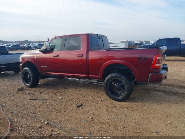 3C6UR5FLXMG641638 RAM 2500 Laramie 4x4 6&#039;4 Box