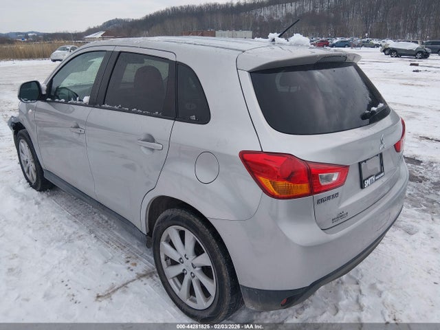 2015 MITSUBISHI OUTLANDER SPORT 4A4AR3AU5FE012467 Photo 2