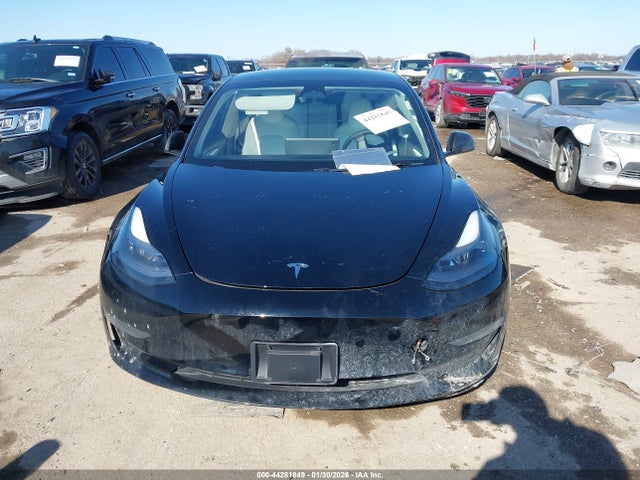 Продажа на аукционе авто 2023 Tesla Model 3 Rear-wheel Drive, vin: 5YJ3E1EA1PF672392, номер лота: 44281849
