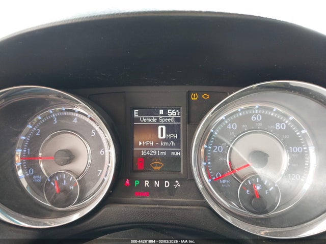 2015 Chrysler Town & Country Touring მანქანა იყიდება აუქციონზე, vin: 2C4RC1BG4FR582830, აუქციონის ნომერი: 44281884