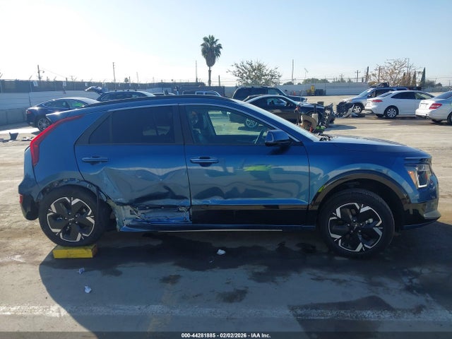 KIA Niro Ev Wave 2023 KNDCT3L10P5076115 Image 13