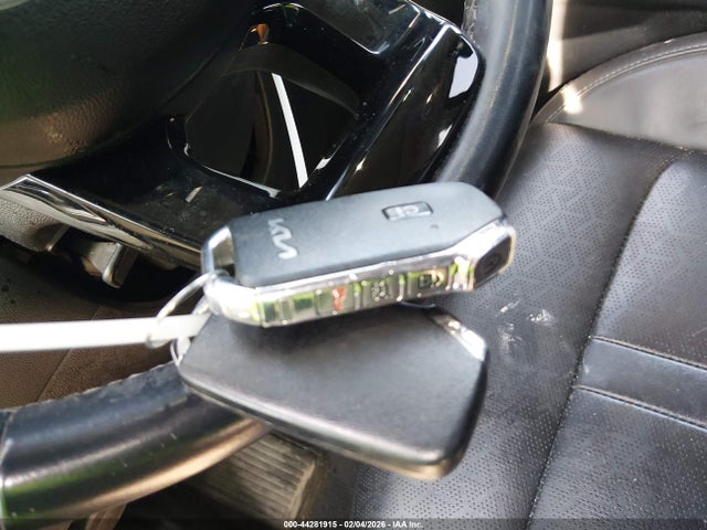 44281915 :رقم المزاد ، 5XYRHDLF3NG138818 vin ، 2022 Kia Sorento X-line Ex مزاد بيع