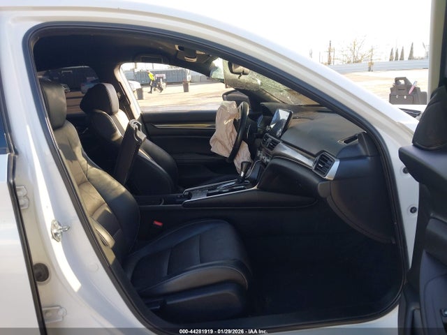 1HGCV1F35JA250028 Honda Accord Sport