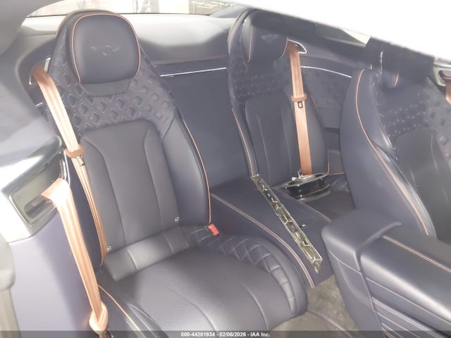 2023 BENTLEY CONTINENTAL GT SCBCG2ZG0PC005019 Photo 7