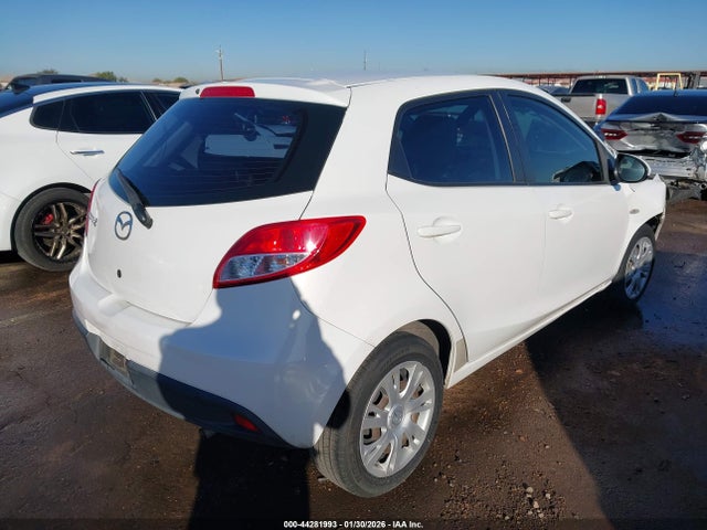 JM1DE1KZ8E0182770 Mazda Mazda2 Sport
