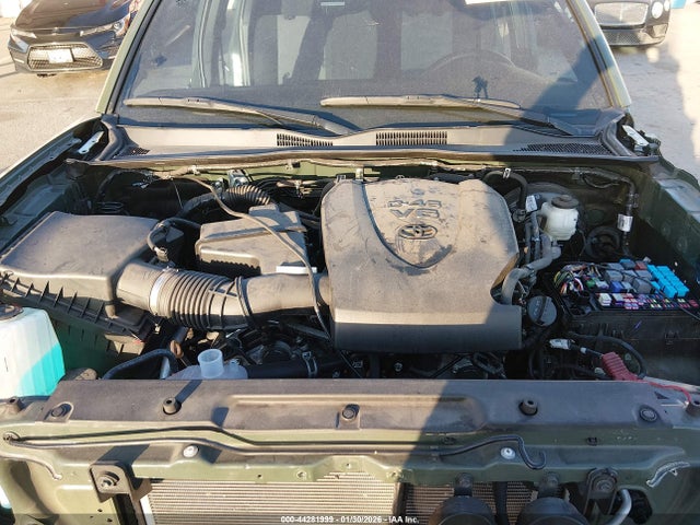 3TMCZ5AN2NM514267 Toyota Tacoma Trd Sport