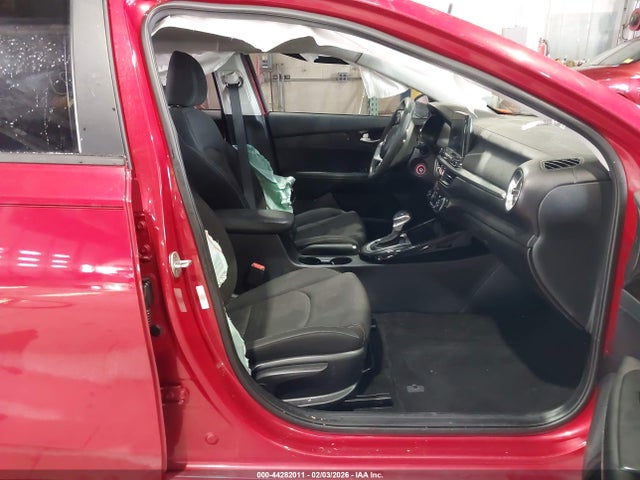 KIA FORTE S 2019 3KPF34AD1KE013828 Image 5