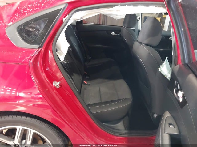 KIA FORTE S 2019 3KPF34AD1KE013828 Image 8
