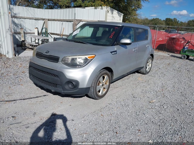 KIA Soul 2018 KNDJN2A25J7609689 Image 2