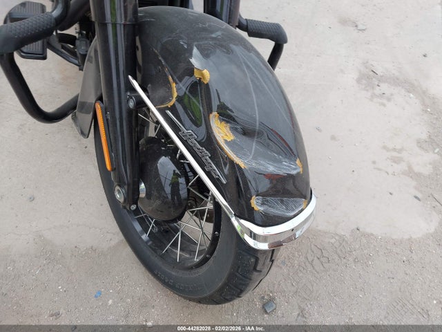 1HD1YA911SB039510 Harley-Davidson FLHC